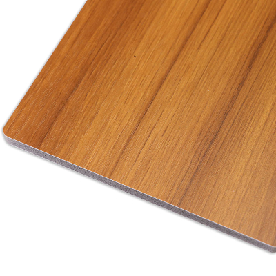 Panneau central en mousse PVC